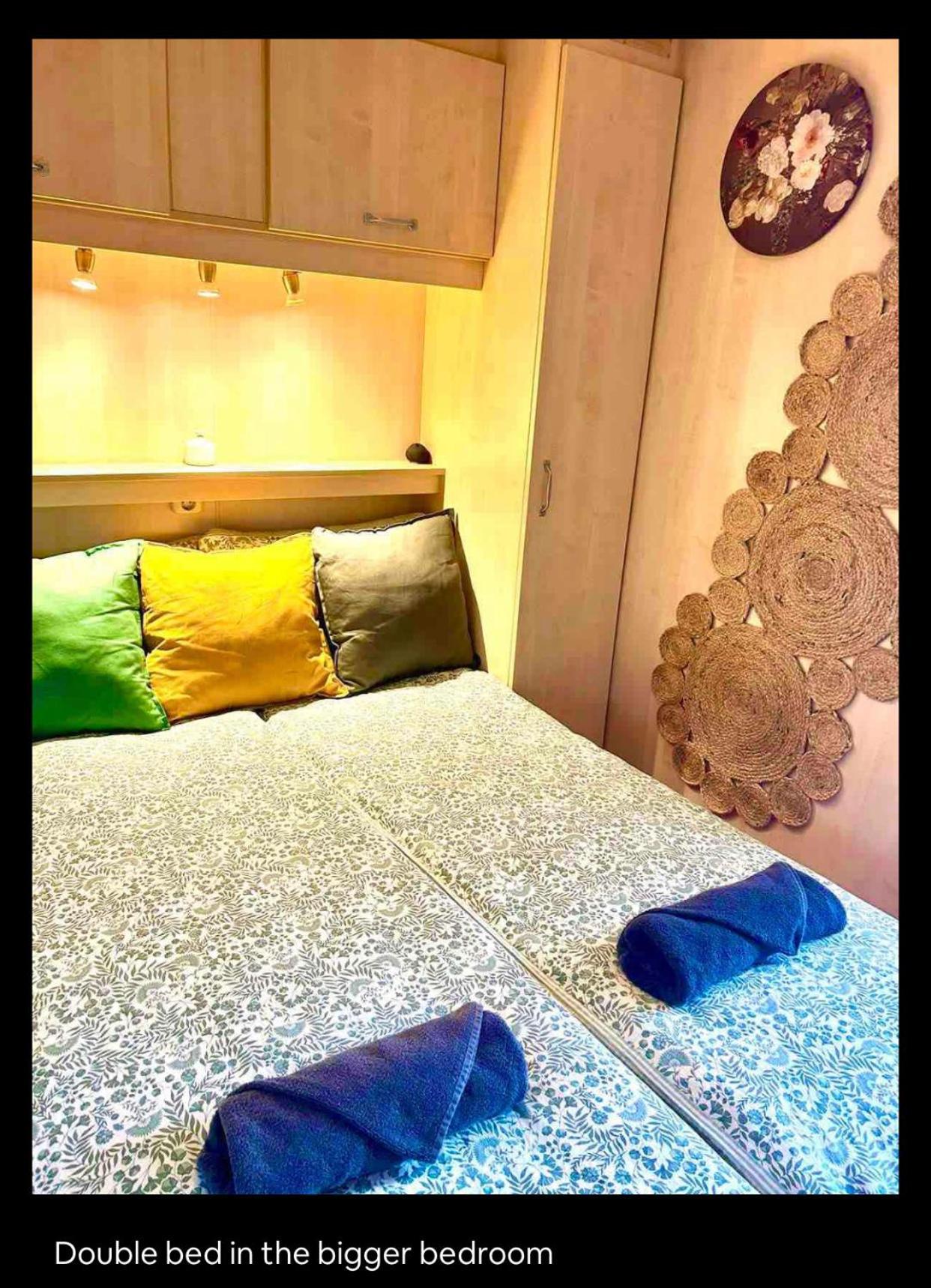 Wellness Bungalow With Jacuzzi &Sauna&Private Garden Near Amsterdam Vijfhuizen Exterior foto