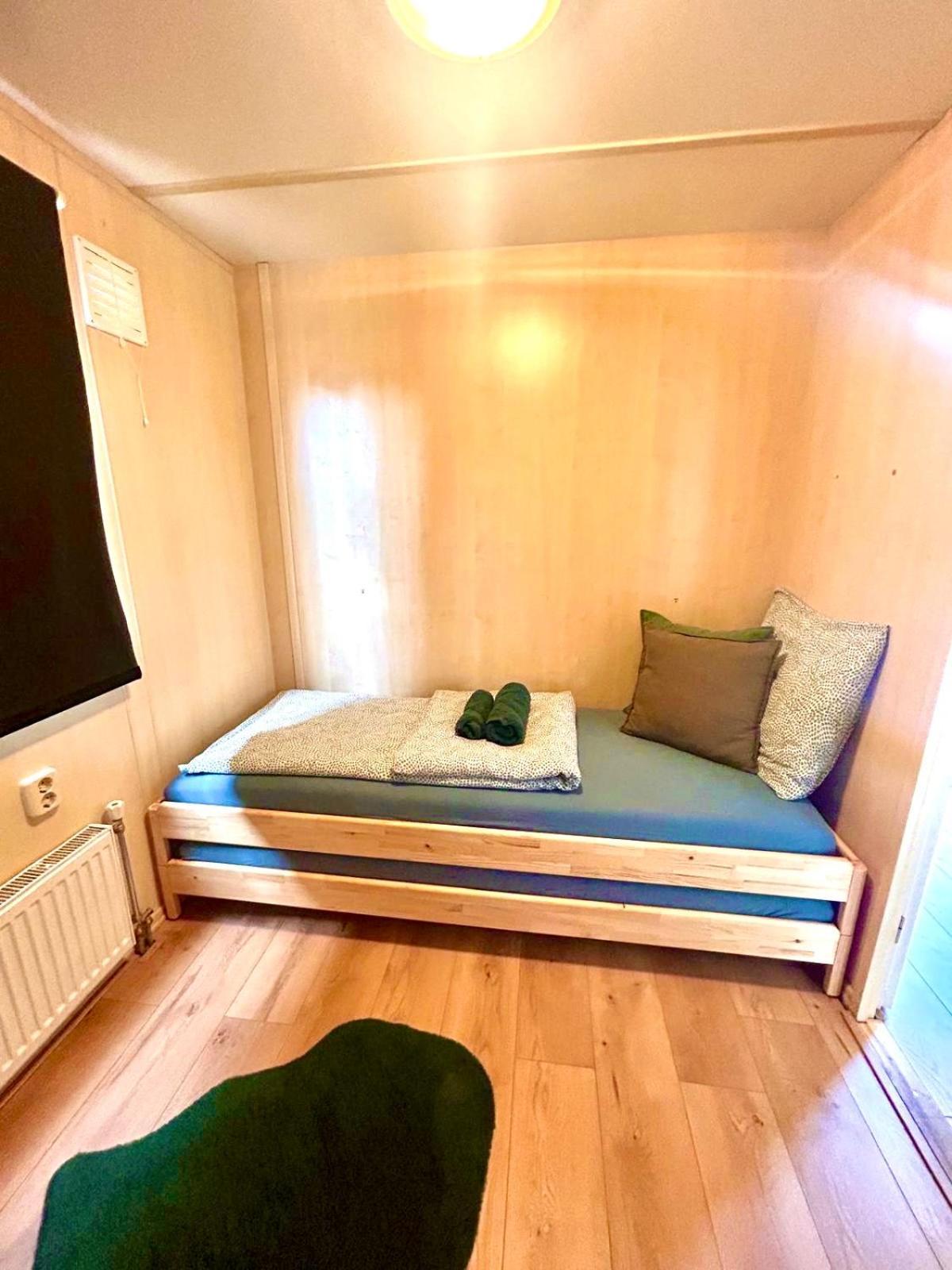 Wellness Bungalow With Jacuzzi &Sauna&Private Garden Near Amsterdam Vijfhuizen Exterior foto